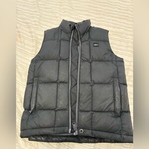 MEC Black Puffer Vest for kids. Size 10. Super puffy. VGUC. Excellent brand!!
